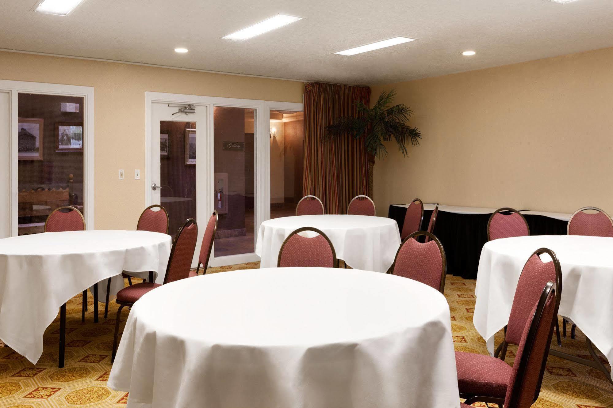 Inn At Rio Rancho Hotel Ngoại thất bức ảnh